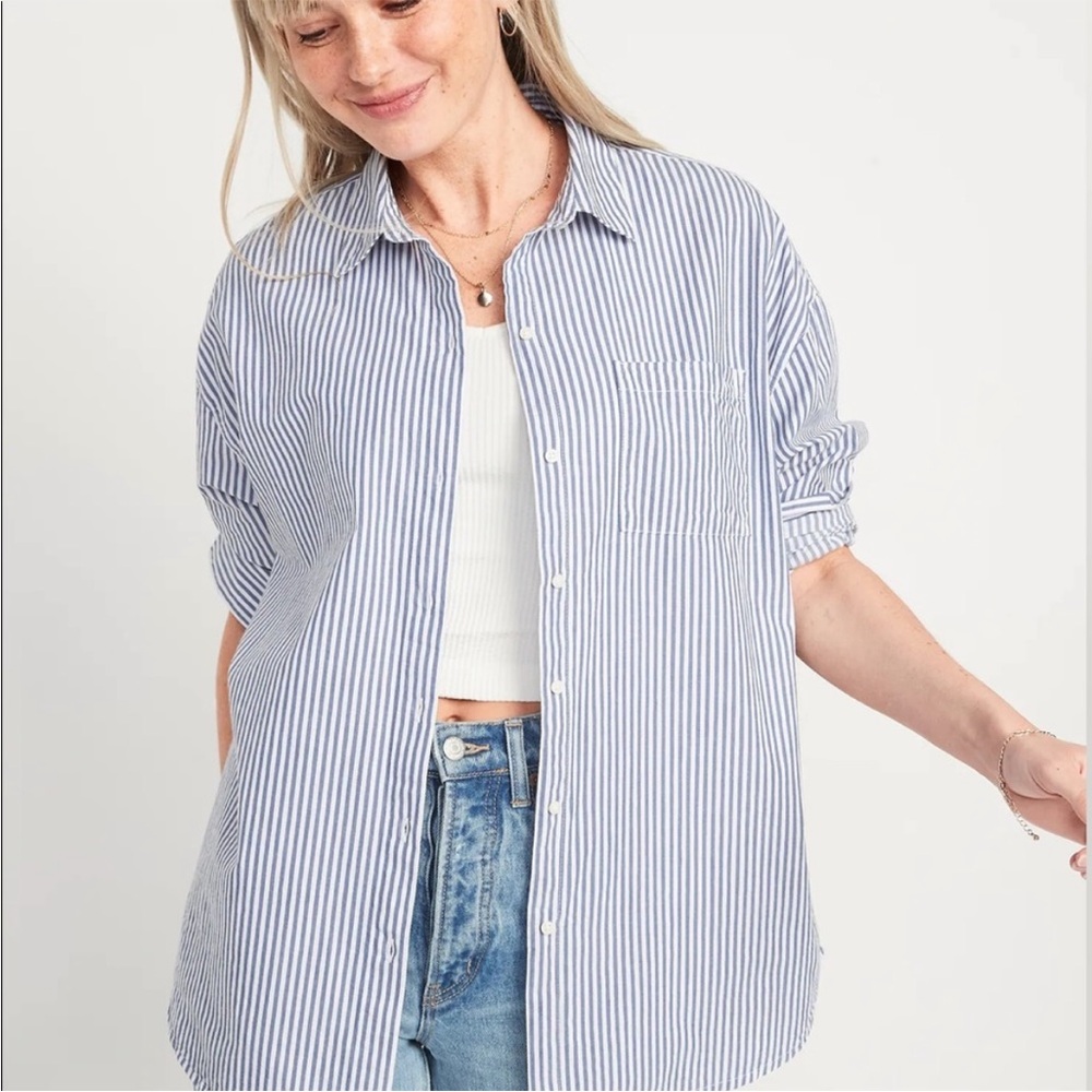 💙Old Navy Medium The Boyfriend Shirt Blue & White Striped Shirt - Picture 2 of 10
